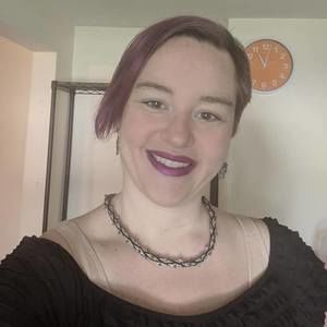 Meet your Posher, Casey